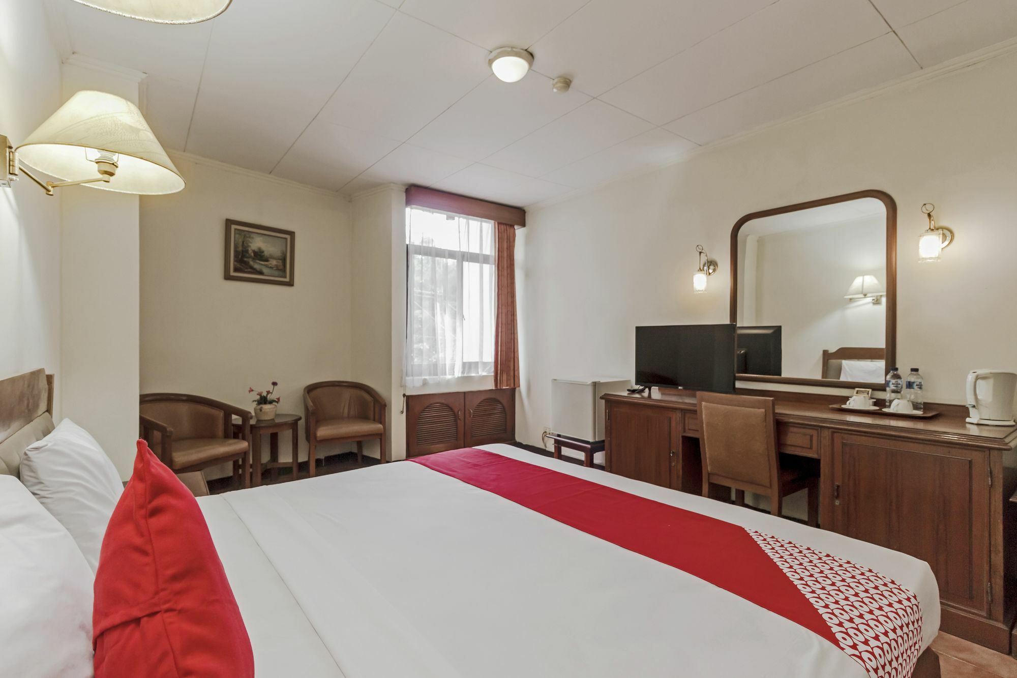 Oyo 108 Hotel Surya Jakarta Ngoại thất bức ảnh